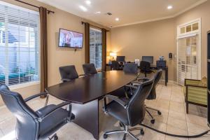 Apartments For Rent in Houston, Texas - Cyber Cafe, Conference Table and Chairs with TV